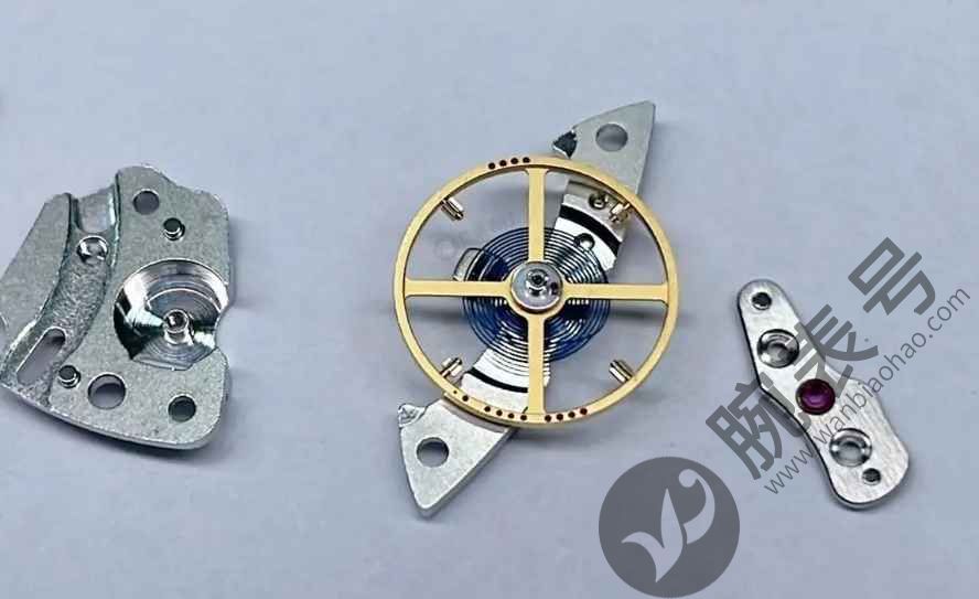 NOMOS手表發(fā)條怎么擰回去